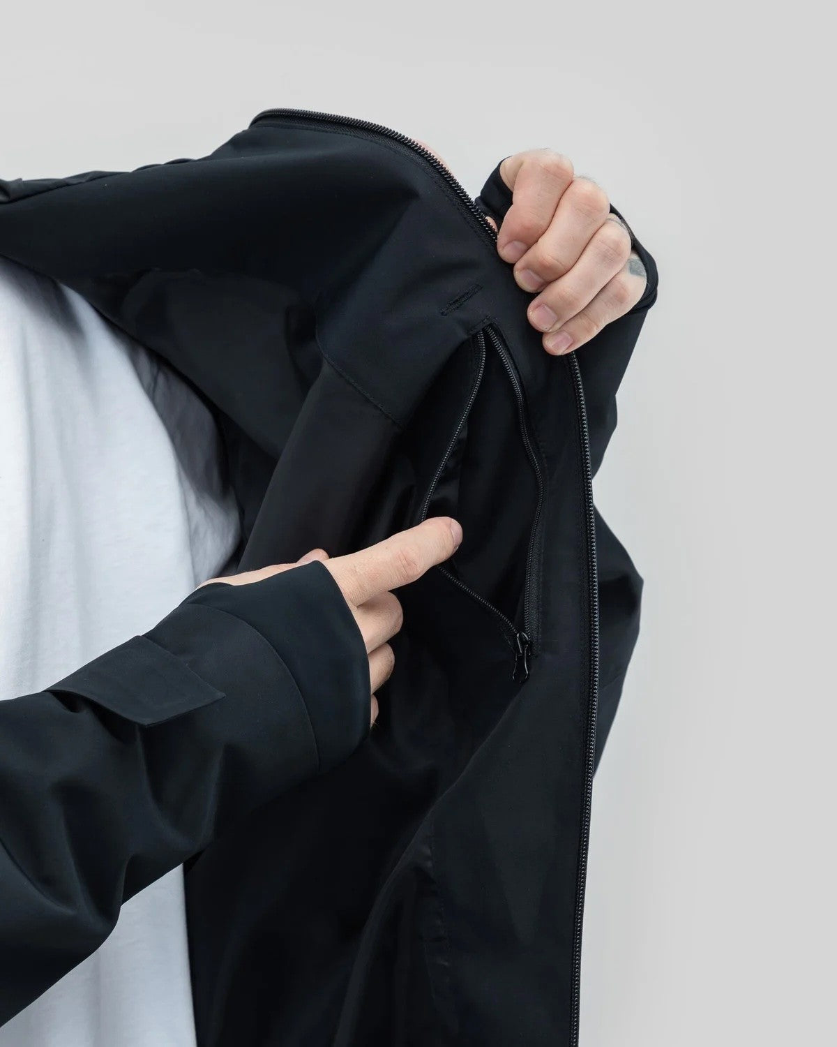 Beyond Medals Park Jacket 2L Black 2026/27