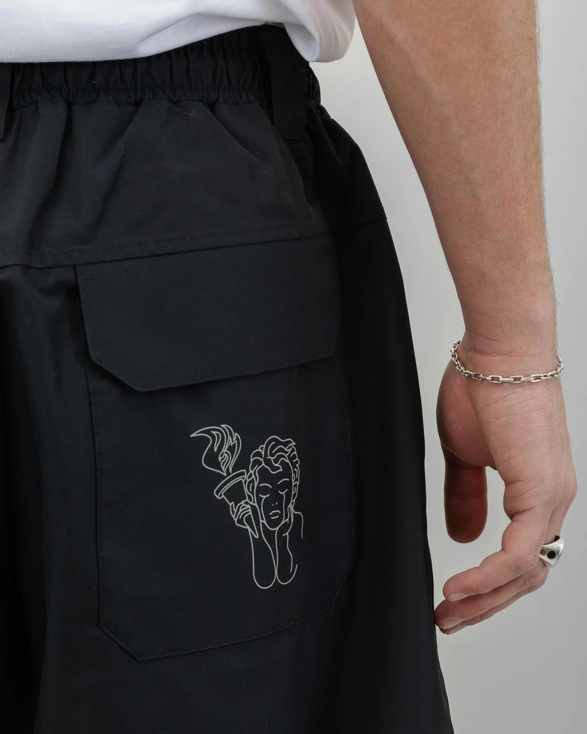 Beyond Medals Park Pants Black 2026/27