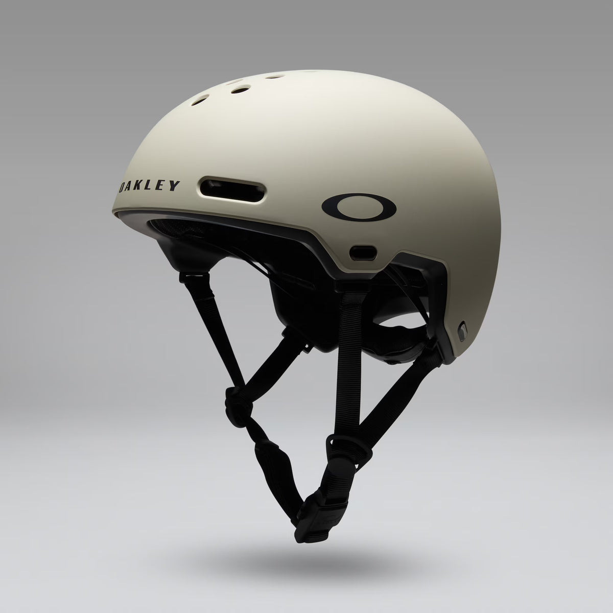 Oakley MOD PRK Sand 2026/27